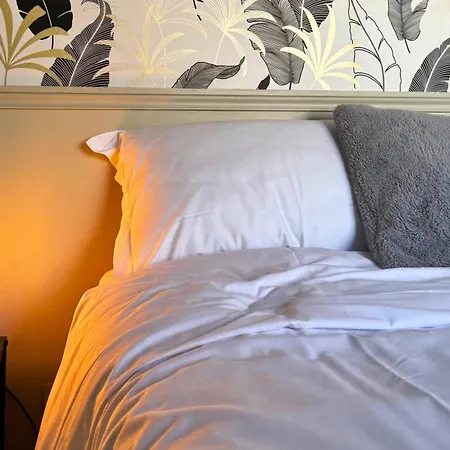 La Parisienne Entre Et Port 6pers - Stationnement Apartment