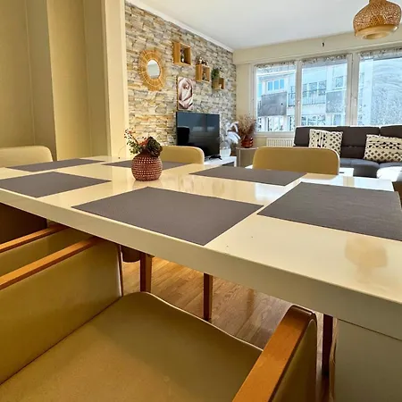 La Parisienne Entre Et Port 6pers - Stationnement